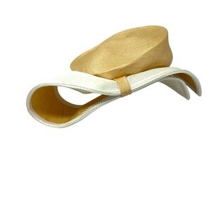 Elegant Two-Tone Women's Hat Vtg Mr. John Classic Hat